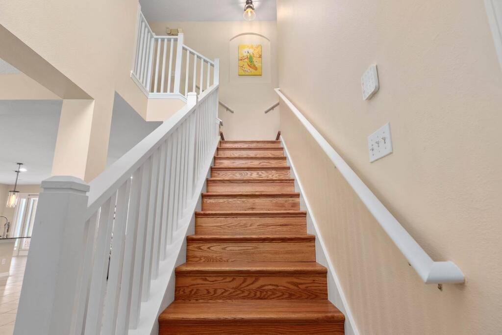 Lakeview W/8 Bedroom 5 Kingsuite 3 Miles To Disney Kissimmee Kültér fotó